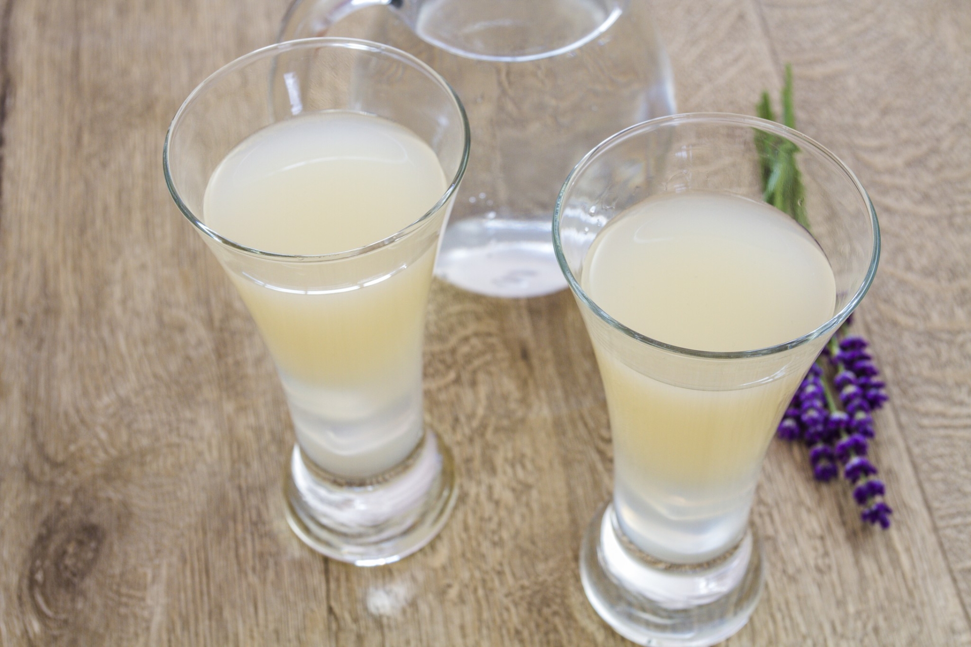 Quelle différence entre un pastis, un Pernod et un Ricard ?